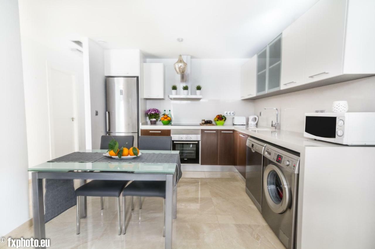 Eluxuria Sunny Villa Torrevieja Luaran gambar