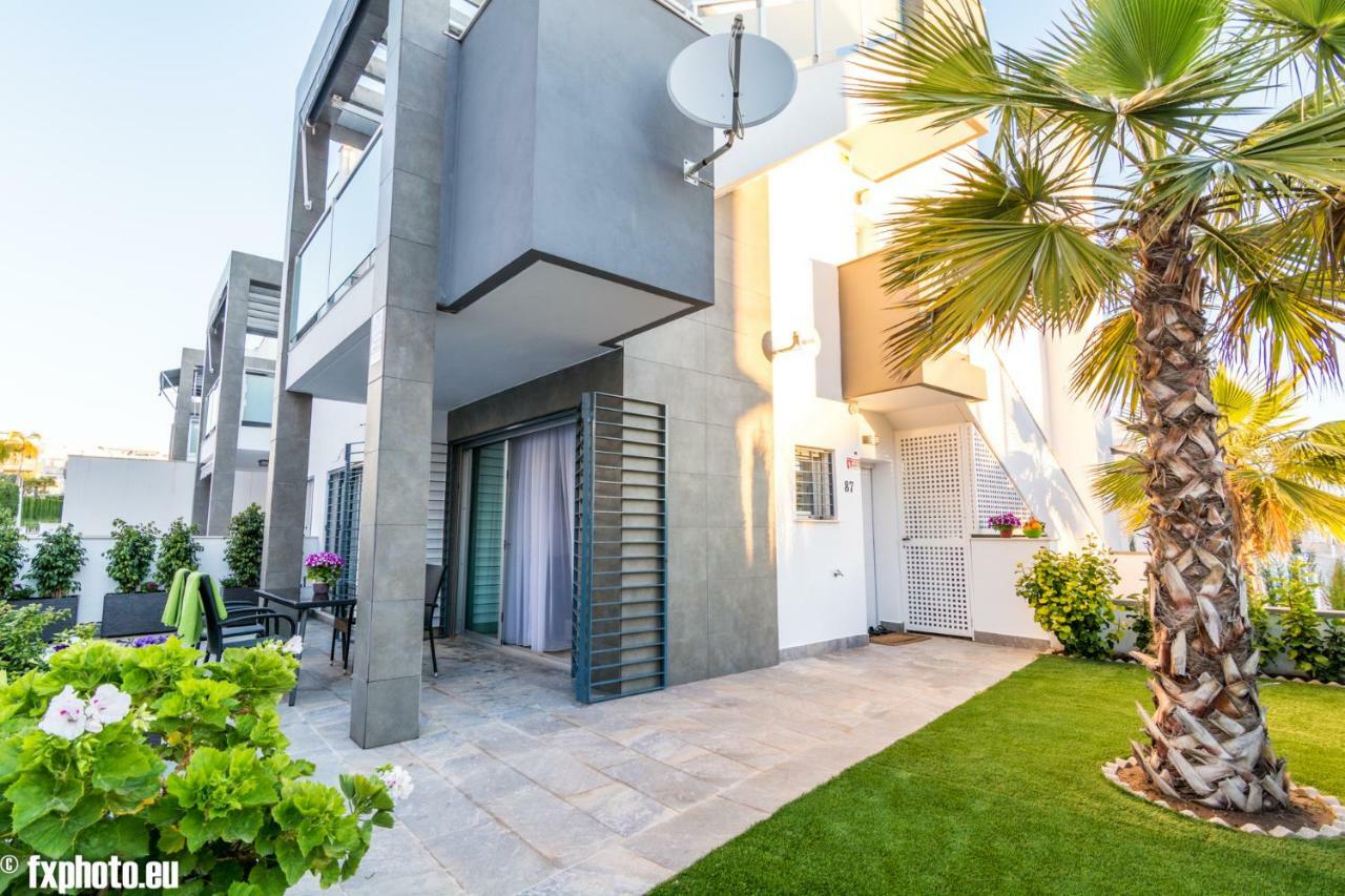 Eluxuria Sunny Villa Torrevieja Luaran gambar